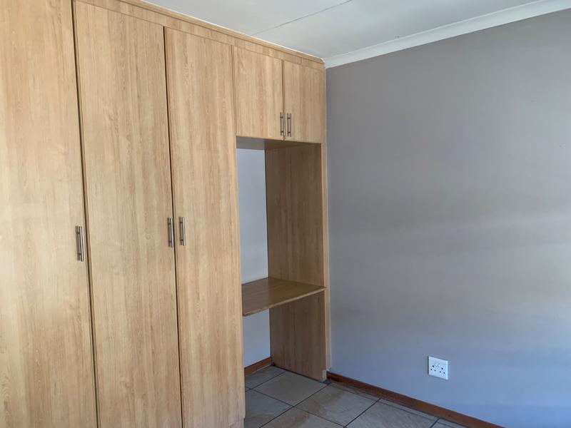 2 Bedroom Property for Sale in Vanderbijlpark SE 4 Gauteng