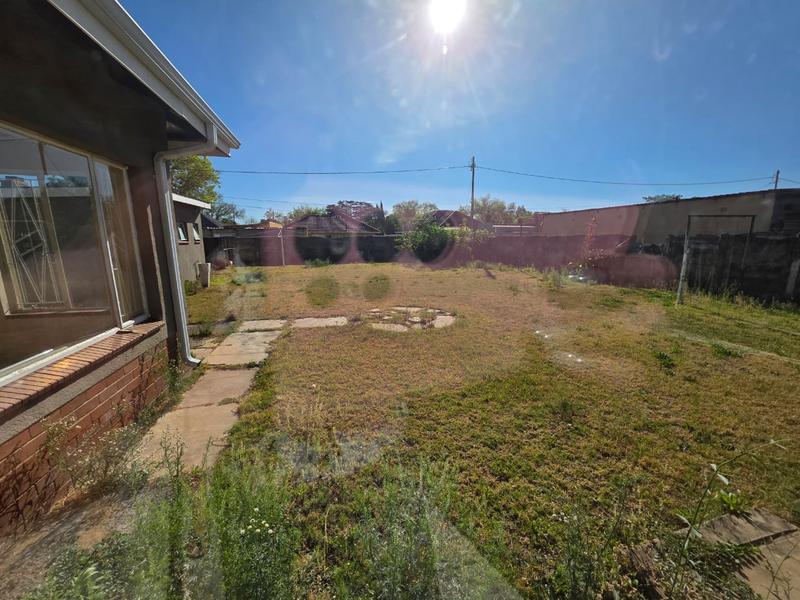To Let 4 Bedroom Property for Rent in Three Rivers Gauteng