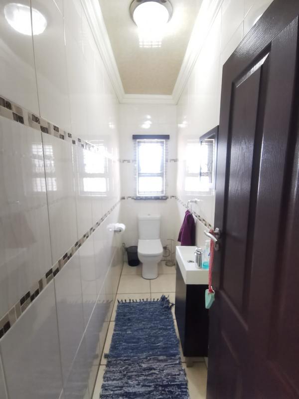 5 Bedroom Property for Sale in Meyerton Central Gauteng