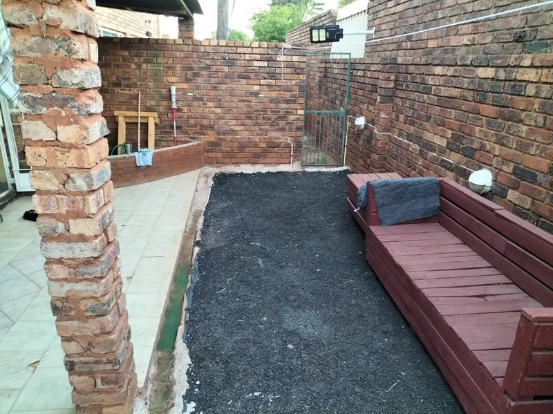 To Let 3 Bedroom Property for Rent in Erasmia Gauteng