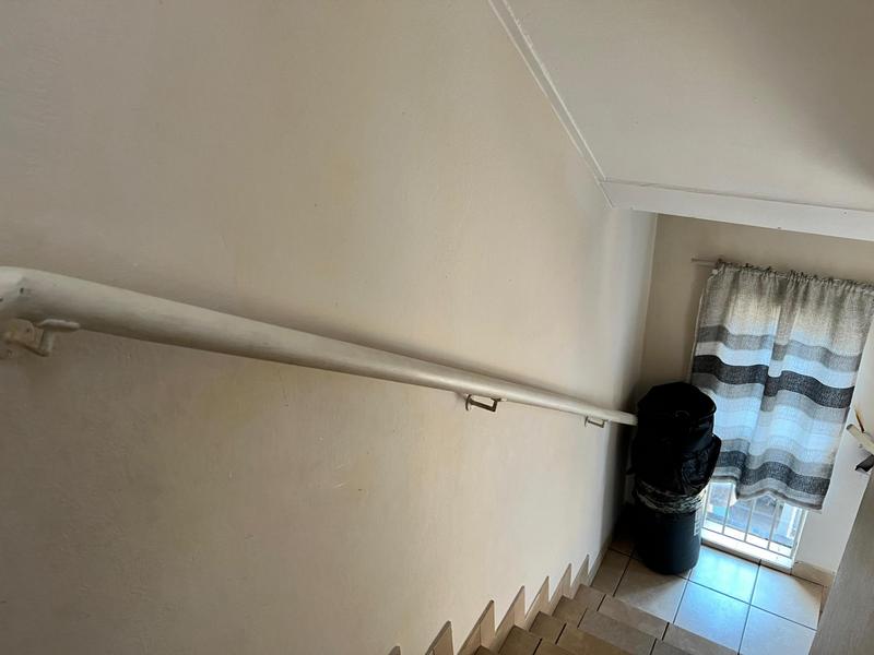 To Let 2 Bedroom Property for Rent in Erasmia Gauteng