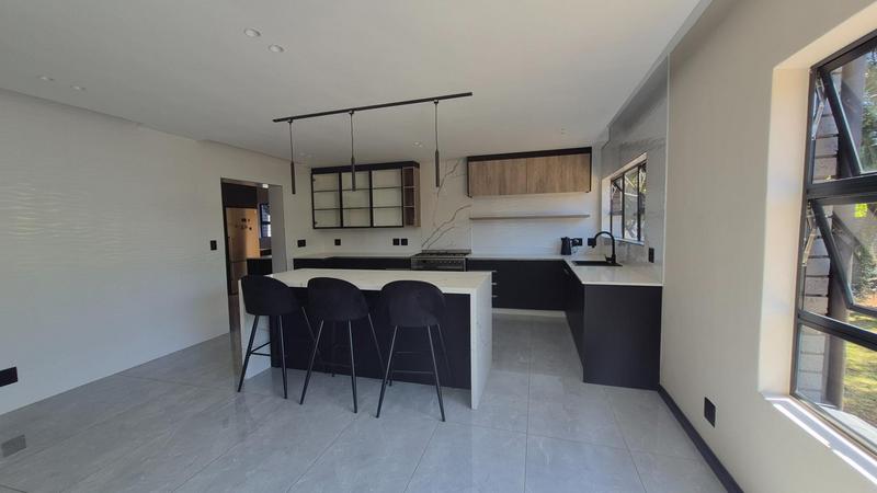 To Let 3 Bedroom Property for Rent in Eldoglen Gauteng