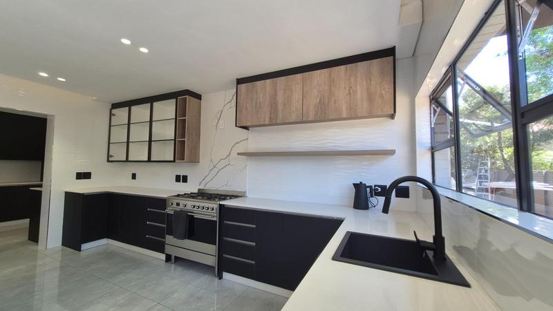 To Let 3 Bedroom Property for Rent in Eldoglen Gauteng