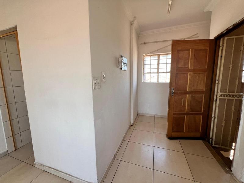 8 Bedroom Property for Sale in Laudium Gauteng