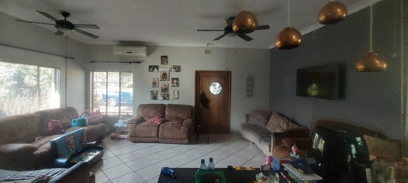 3 Bedroom Property for Sale in Pretoria Gardens Gauteng