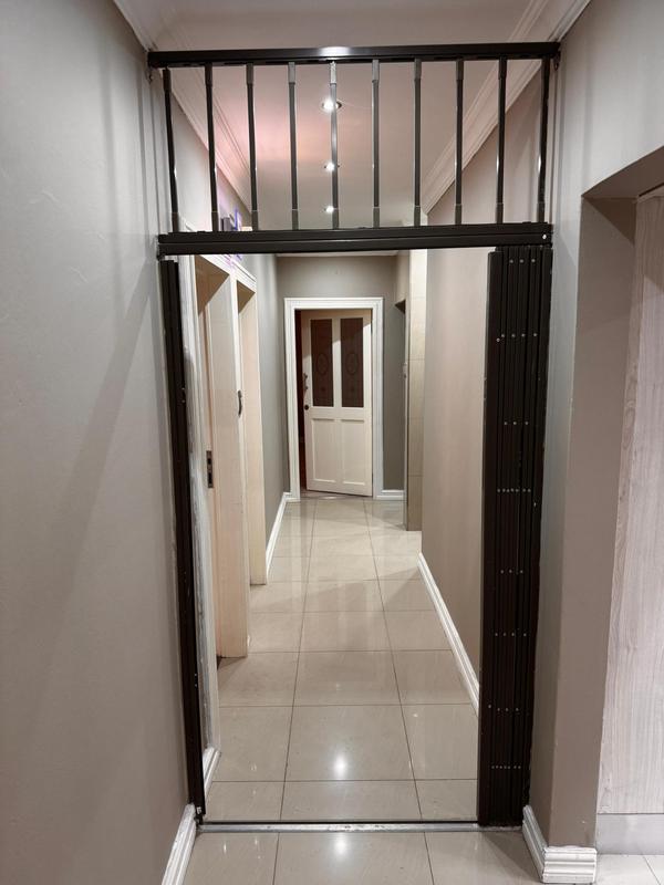 To Let 3 Bedroom Property for Rent in Erasmia Gauteng