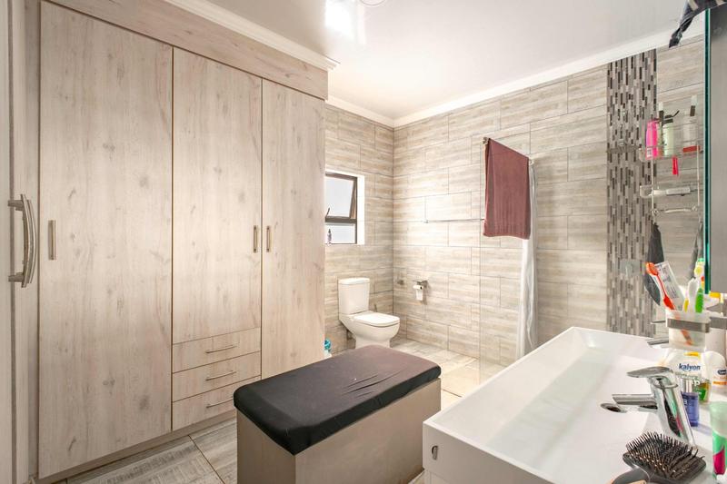 11 Bedroom Property for Sale in Montana Gauteng
