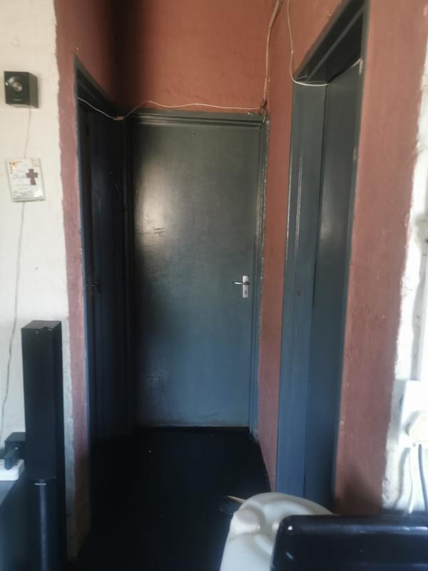 2 Bedroom Property for Sale in Mamelodi Gauteng