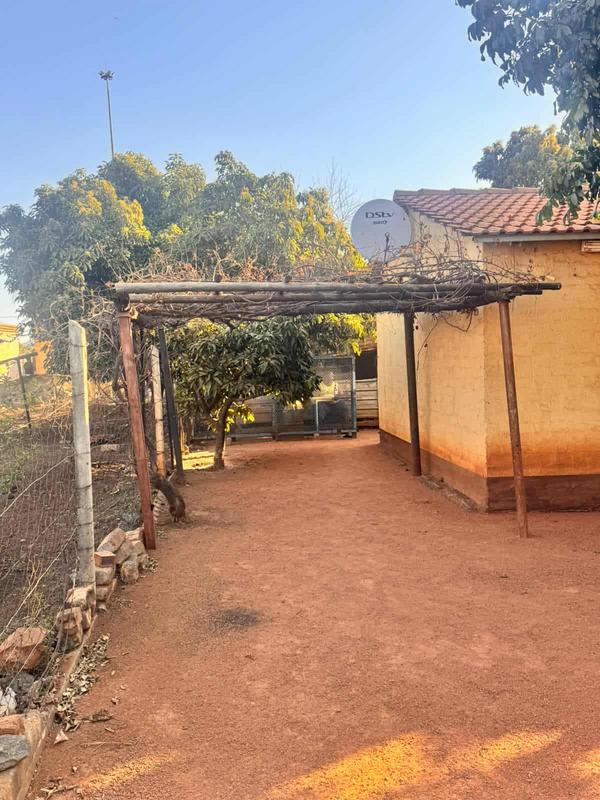 2 Bedroom Property for Sale in Soshanguve South Gauteng