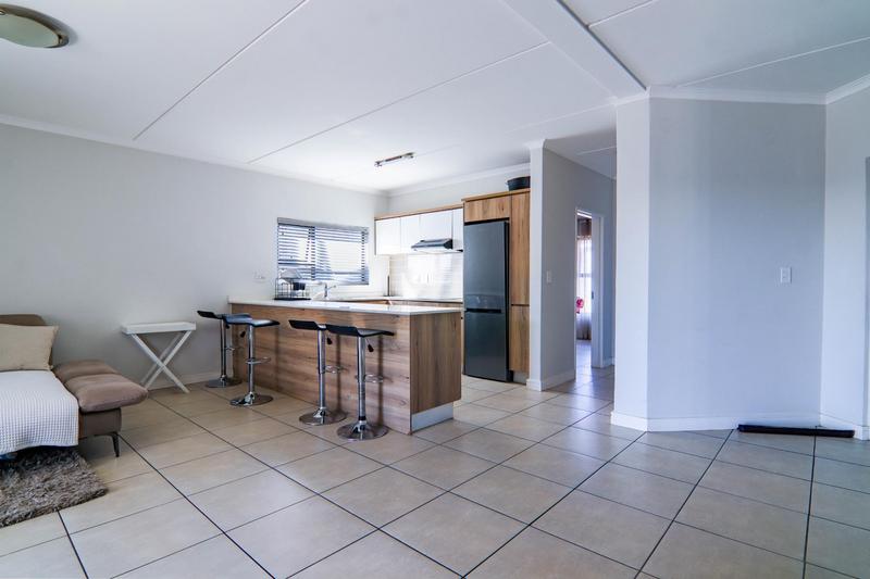 To Let 2 Bedroom Property for Rent in Linbro Park Gauteng