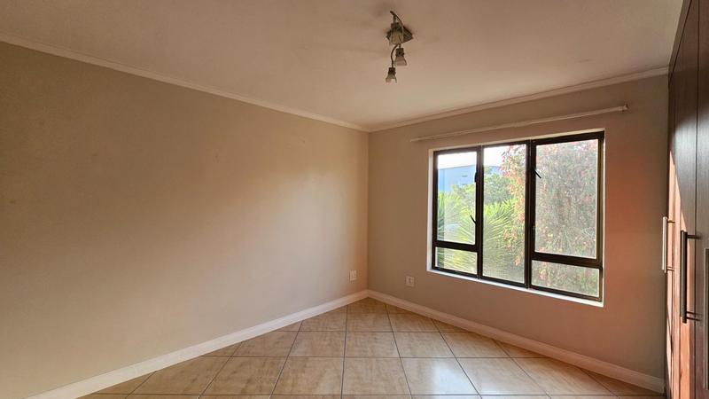 To Let 2 Bedroom Property for Rent in Cresta Gauteng
