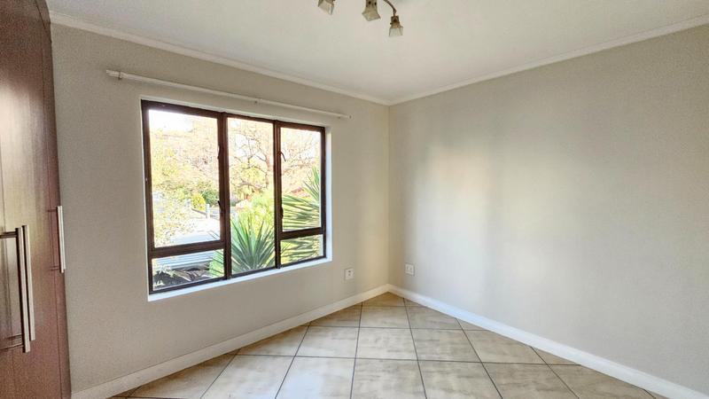 To Let 2 Bedroom Property for Rent in Cresta Gauteng
