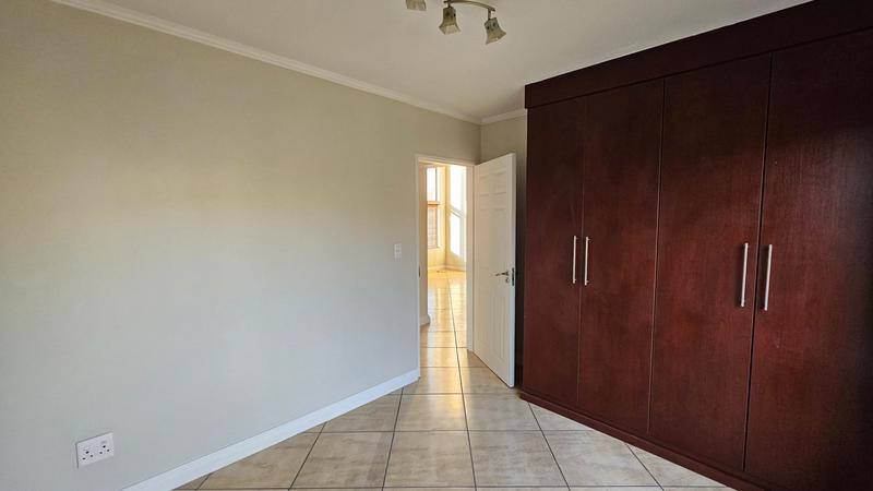 To Let 2 Bedroom Property for Rent in Cresta Gauteng