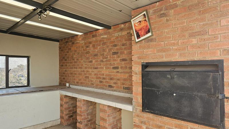 To Let 2 Bedroom Property for Rent in Cresta Gauteng