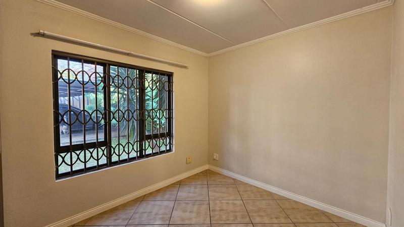 To Let 2 Bedroom Property for Rent in Cresta Gauteng
