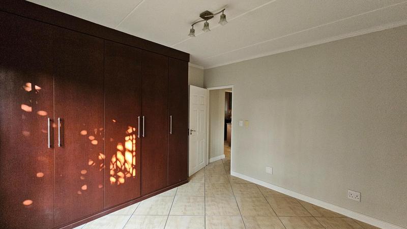 To Let 2 Bedroom Property for Rent in Cresta Gauteng