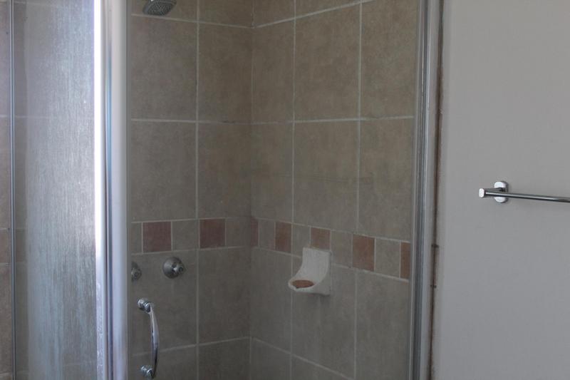 3 Bedroom Property for Sale in Vorna Valley Gauteng