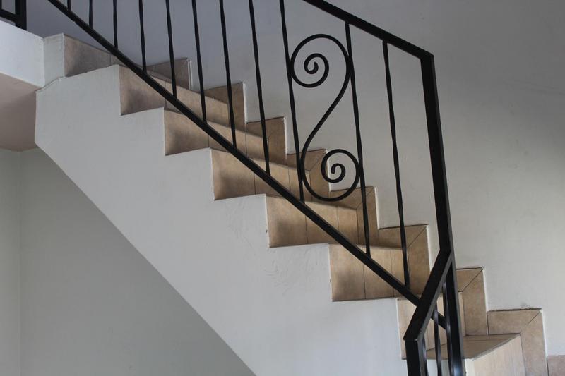 3 Bedroom Property for Sale in Vorna Valley Gauteng