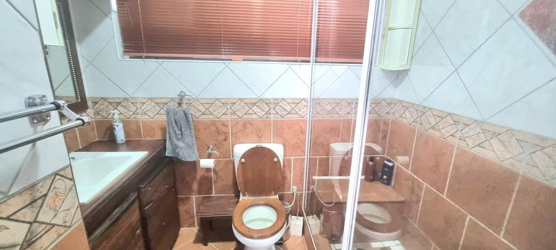 4 Bedroom Property for Sale in Doringkloof Gauteng