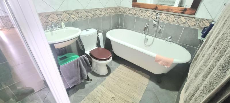 4 Bedroom Property for Sale in Doringkloof Gauteng