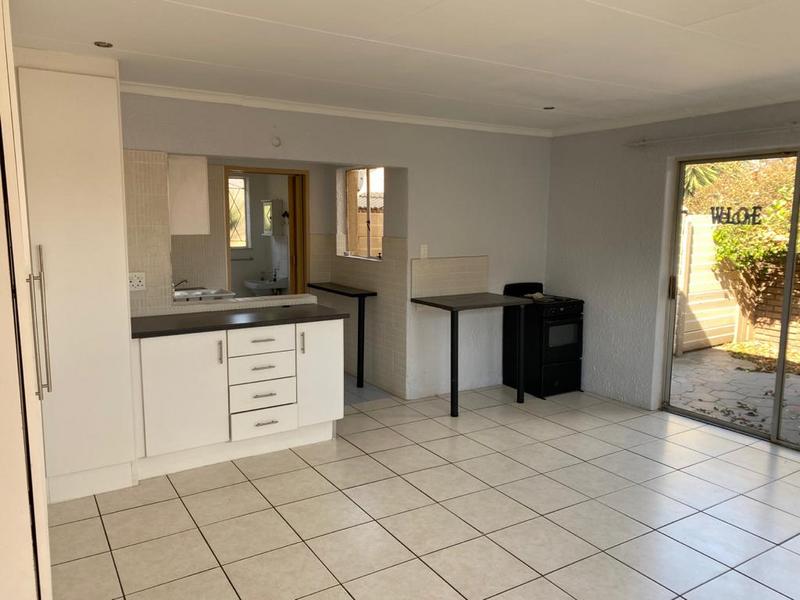 To Let 1 Bedroom Property for Rent in Witfield Gauteng