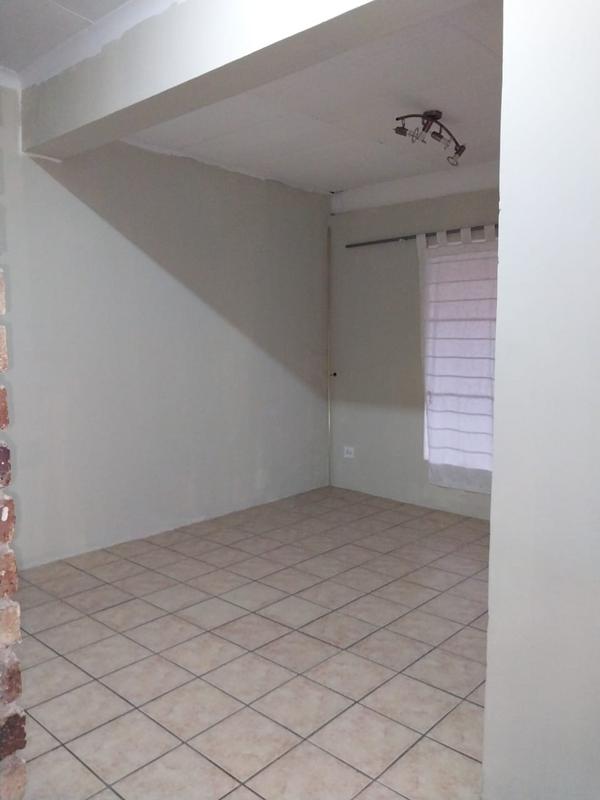 To Let 4 Bedroom Property for Rent in Witfield Gauteng