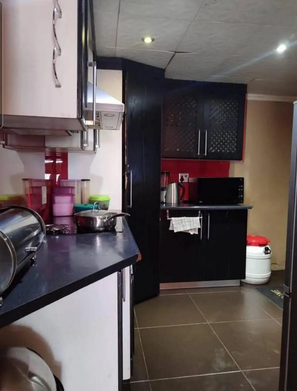 2 Bedroom Property for Sale in Soshanguve GG Gauteng