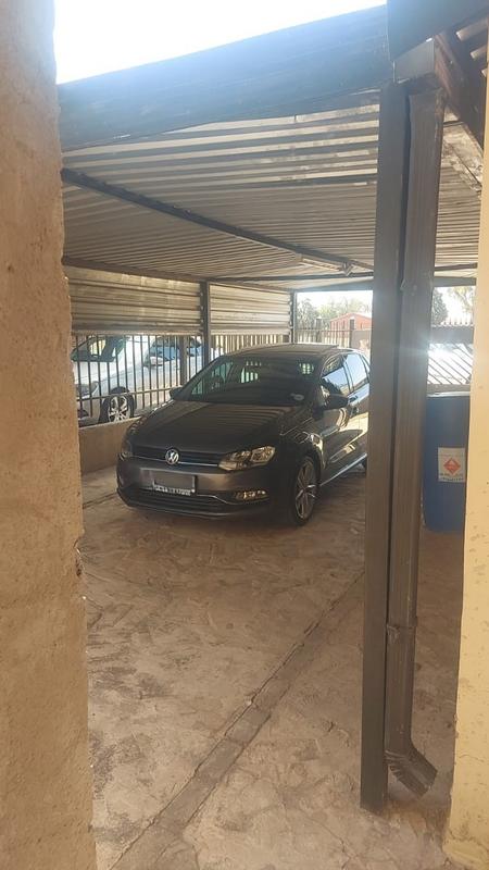 2 Bedroom Property for Sale in Soshanguve GG Gauteng