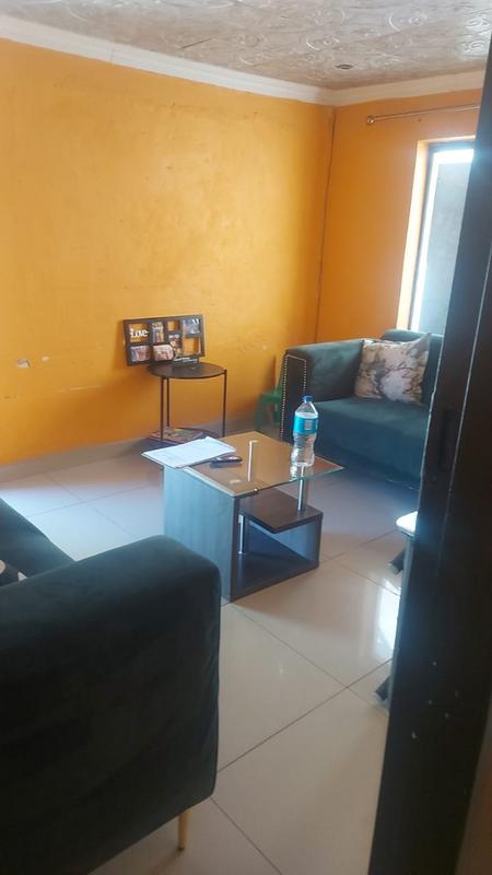 2 Bedroom Property for Sale in Soshanguve GG Gauteng