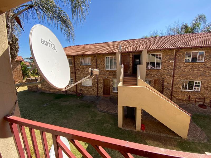 2 Bedroom Property for Sale in Moreleta Park Gauteng