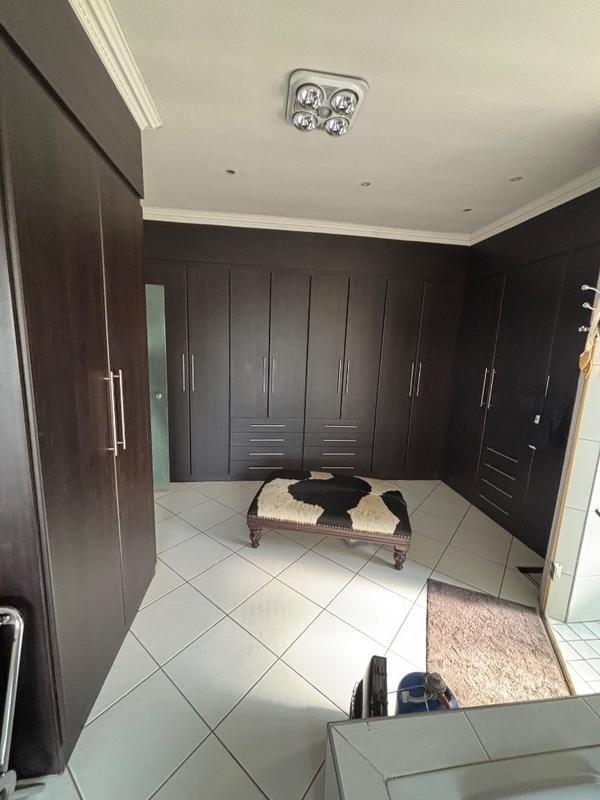 12 Bedroom Property for Sale in Montana Gauteng