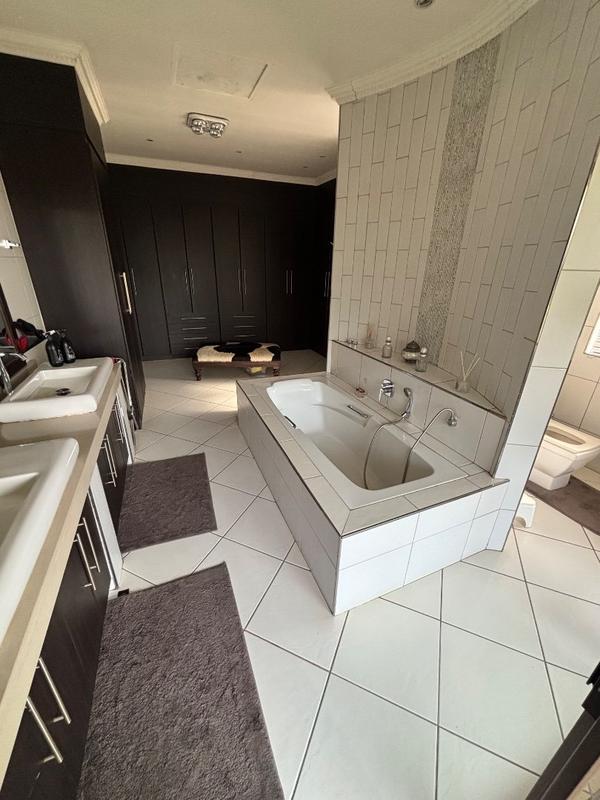12 Bedroom Property for Sale in Montana Gauteng