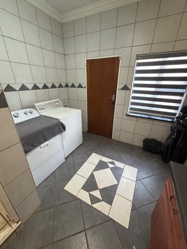 12 Bedroom Property for Sale in Montana Gauteng