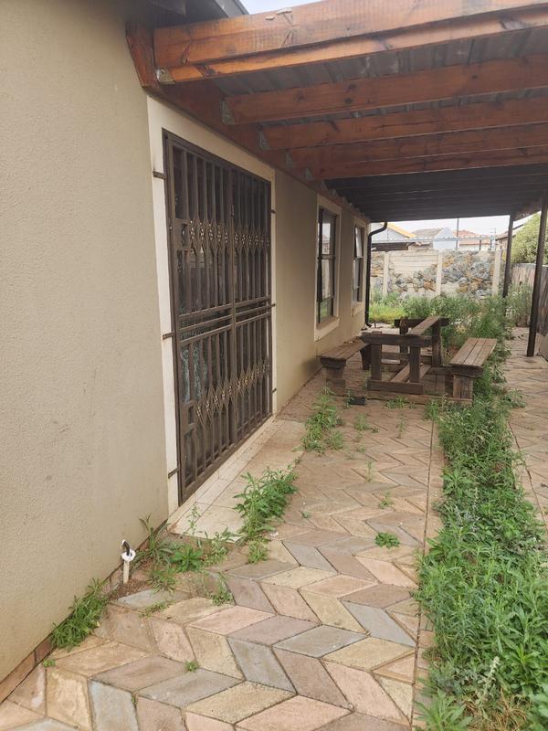 3 Bedroom Property for Sale in Alliance Gauteng