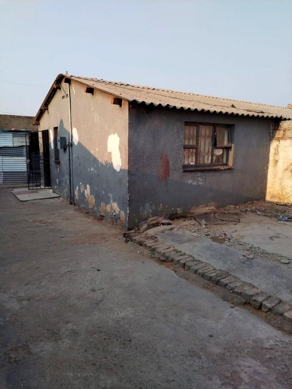 0 Bedroom Property for Sale in Meadowlands Gauteng