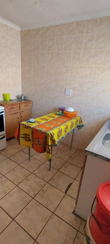 2 Bedroom Property for Sale in Mohlakeng Gauteng