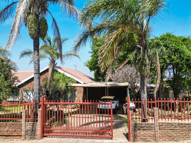 3 Bedroom Property for Sale in Erasmia Gauteng