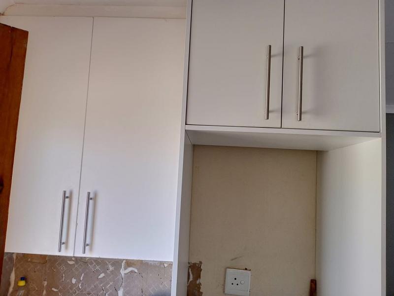 2 Bedroom Property for Sale in Dawn Park Gauteng