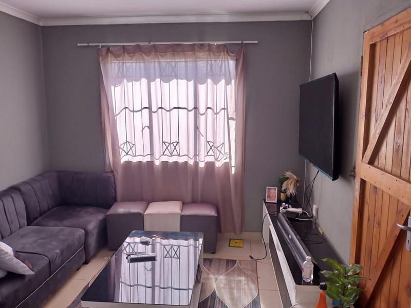 2 Bedroom Property for Sale in Dawn Park Gauteng