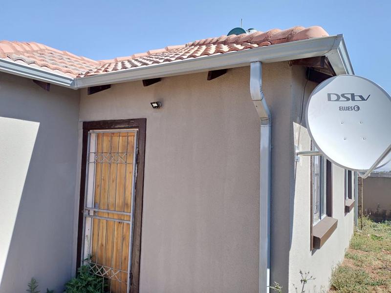 2 Bedroom Property for Sale in Dawn Park Gauteng