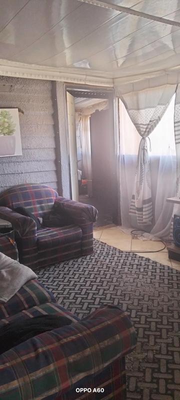 2 Bedroom Property for Sale in Geluksdal Gauteng