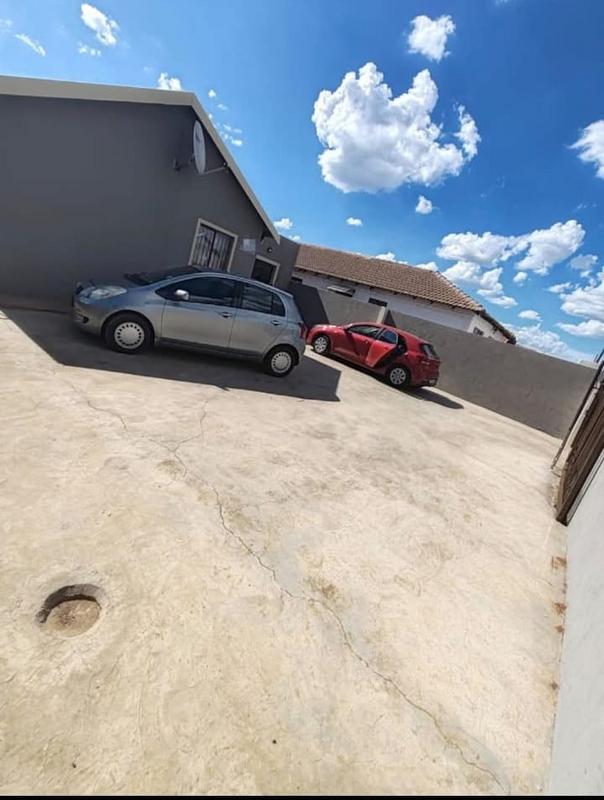 To Let 2 Bedroom Property for Rent in Protea Glen Gauteng