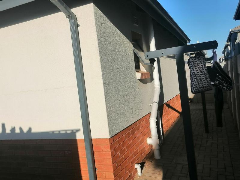 3 Bedroom Property for Sale in Albertsdal Gauteng