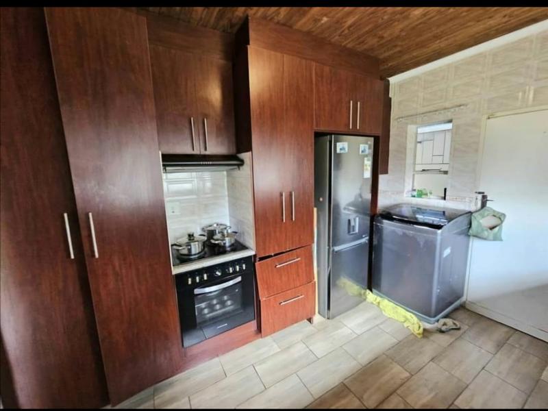 3 Bedroom Property for Sale in Dorandia Gauteng