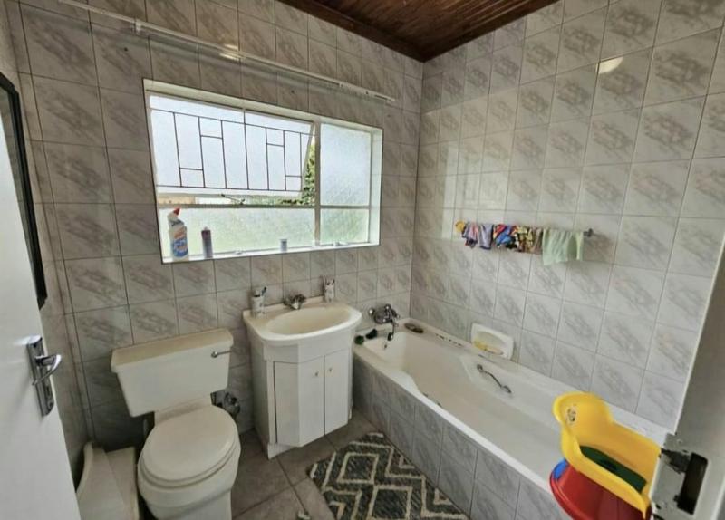 3 Bedroom Property for Sale in Dorandia Gauteng