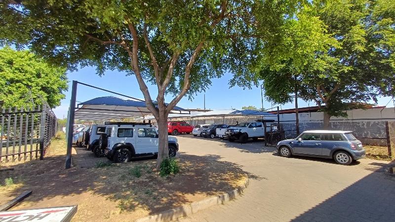 Commercial Property for Sale in Louwlardia Gauteng