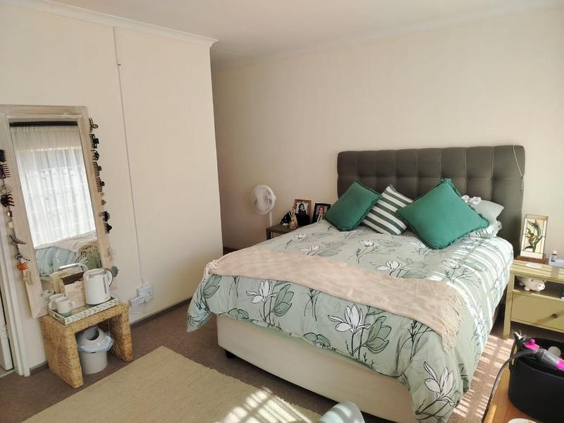 To Let 3 Bedroom Property for Rent in Monument Park Gauteng