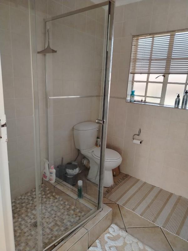 To Let 3 Bedroom Property for Rent in Monument Park Gauteng