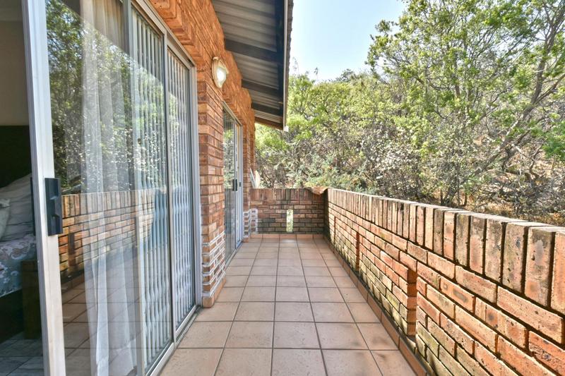 3 Bedroom Property for Sale in Bassonia Gauteng