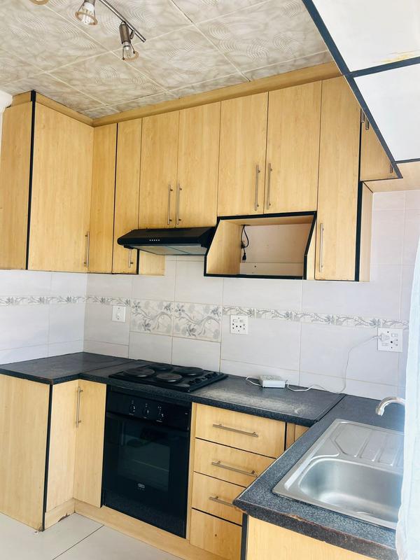 To Let 3 Bedroom Property for Rent in Braamfischerville Gauteng